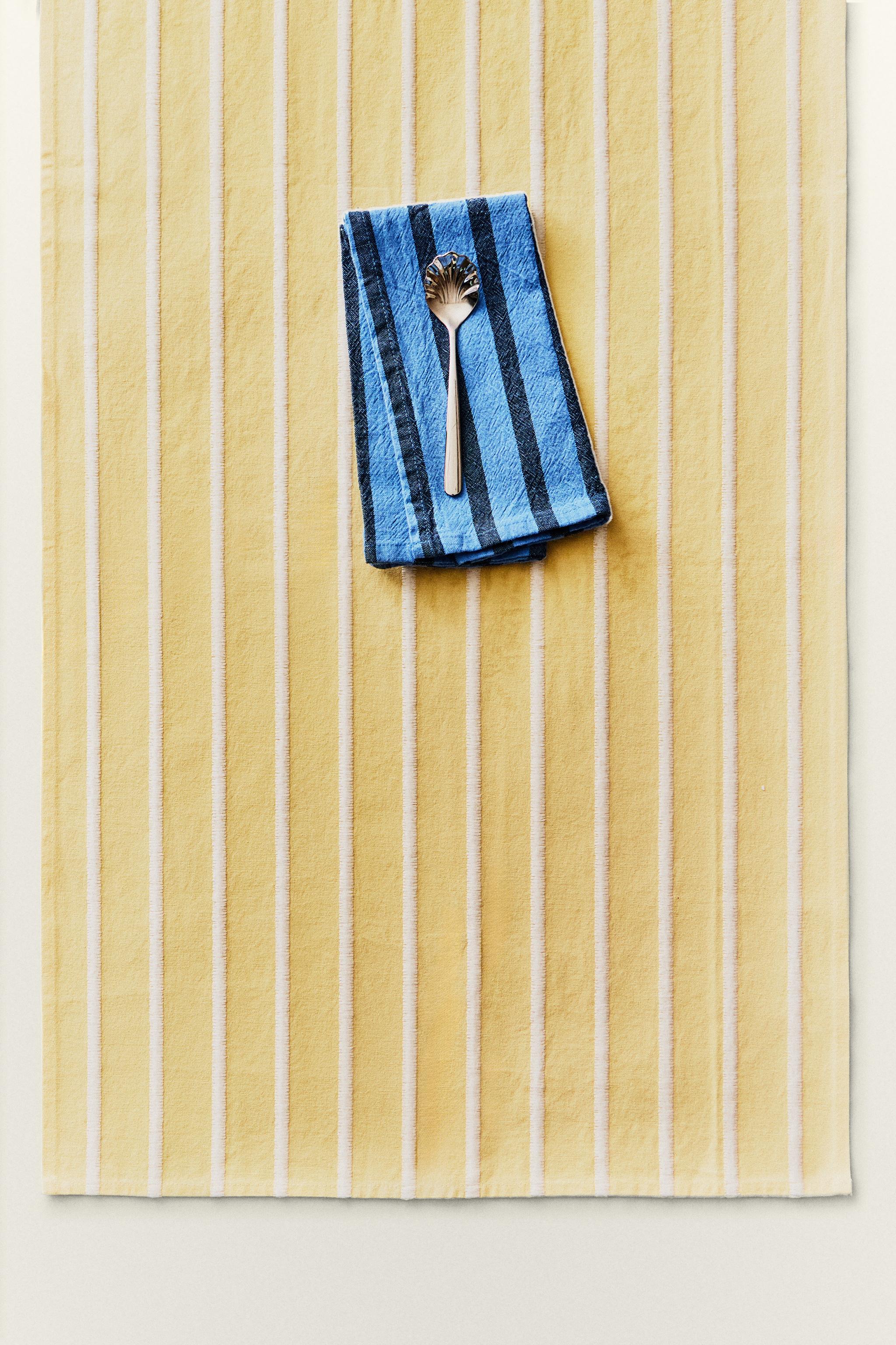 EMBROIDERED STRIPE TABLE RUNNER